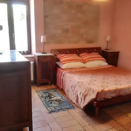 Da Foschetta Κατάλυμα σε φάρμα *